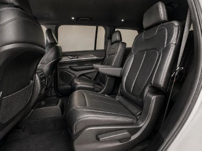 2025 Jeep Grand Cherokee L Limited 4x2
