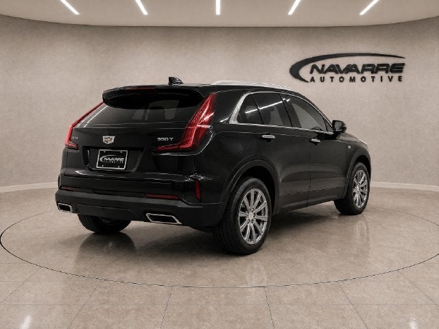 2025 Cadillac XT4 Premium Luxury