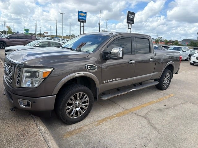 2016 Nissan TITAN XD Platinum Reserve Diesel