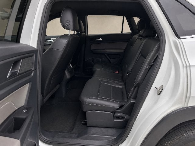 2021 Volkswagen Atlas Cross Sport 3.6L V6 SE w/Technology R-Line
