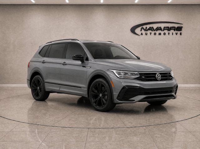 2023 Volkswagen Tiguan SE R-Line Black