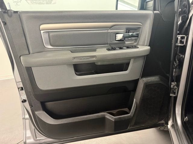 2020 RAM 1500 Classic SLT