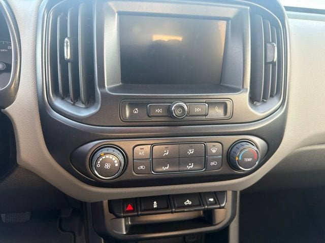 2022 Chevrolet Colorado WT — photo 16