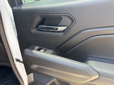 2025 Chevrolet Colorado WT/LT