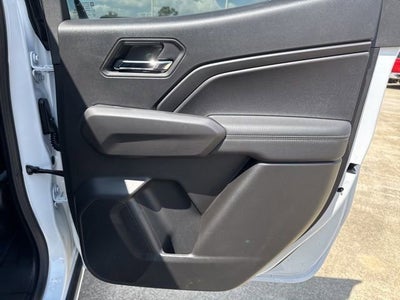 2025 Chevrolet Colorado WT/LT