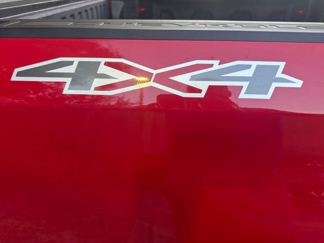 2026 Chevrolet Silverado 1500 LT — photo 13