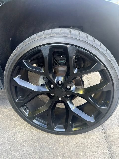 2017 Chevrolet Tahoe LS — photo 13
