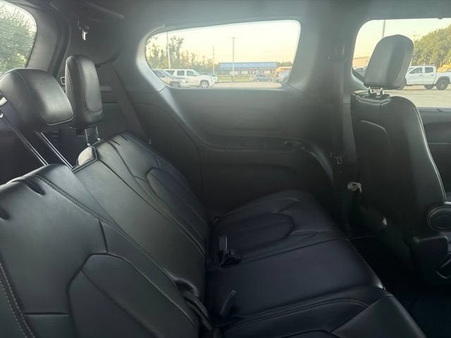 2025 Chrysler Pacifica Select — photo 13