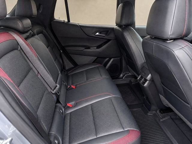 2027 Chevrolet Equinox RS - Photo 12