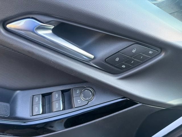 2027 Chevrolet Equinox RS - Photo 18
