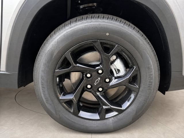 2026 Chevrolet Trax LT - Photo 17