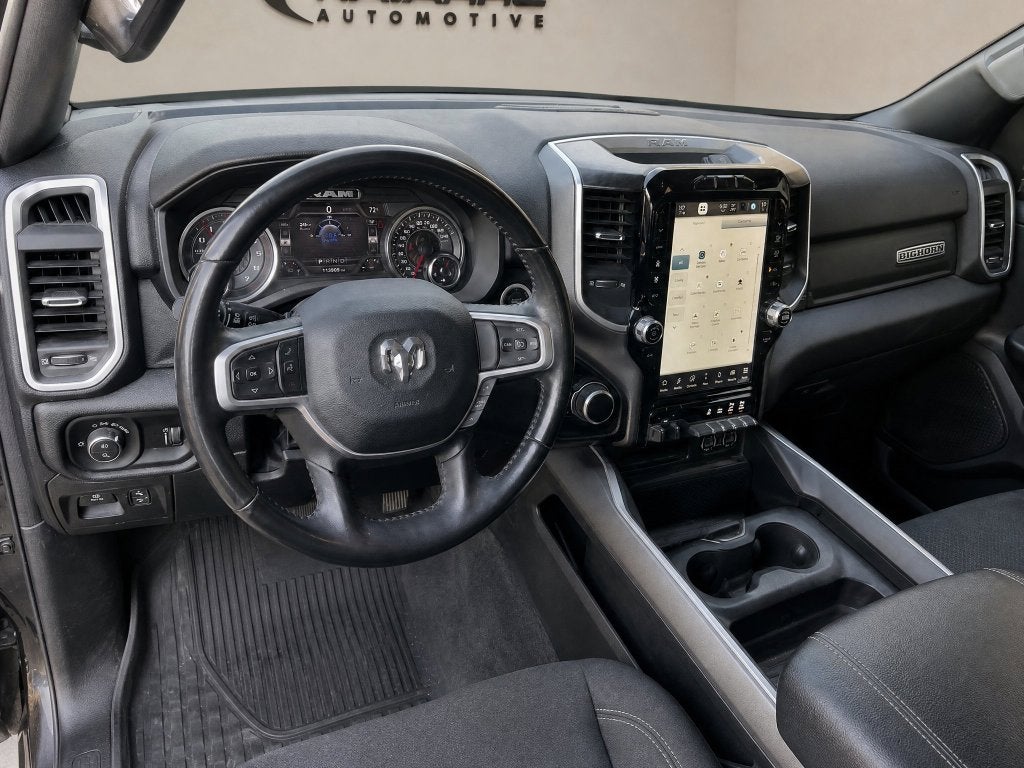 2022 RAM 1500 Big Horn Crew Cab 4x4 5'7' Box
