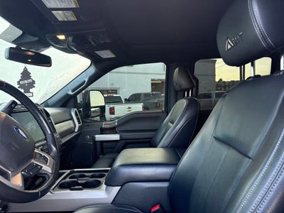 2022 Ford F-250SD Lariat