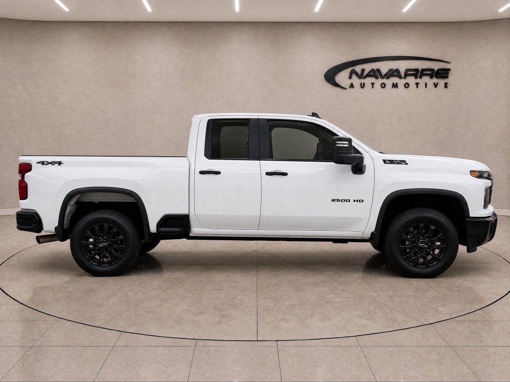 2025 Chevrolet Silverado 2500HD 4WD Double Cab Standard Bed Custom