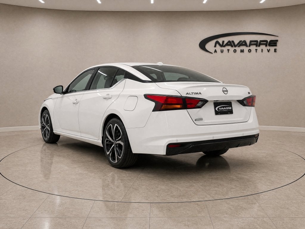2025 Nissan Altima SR FWD