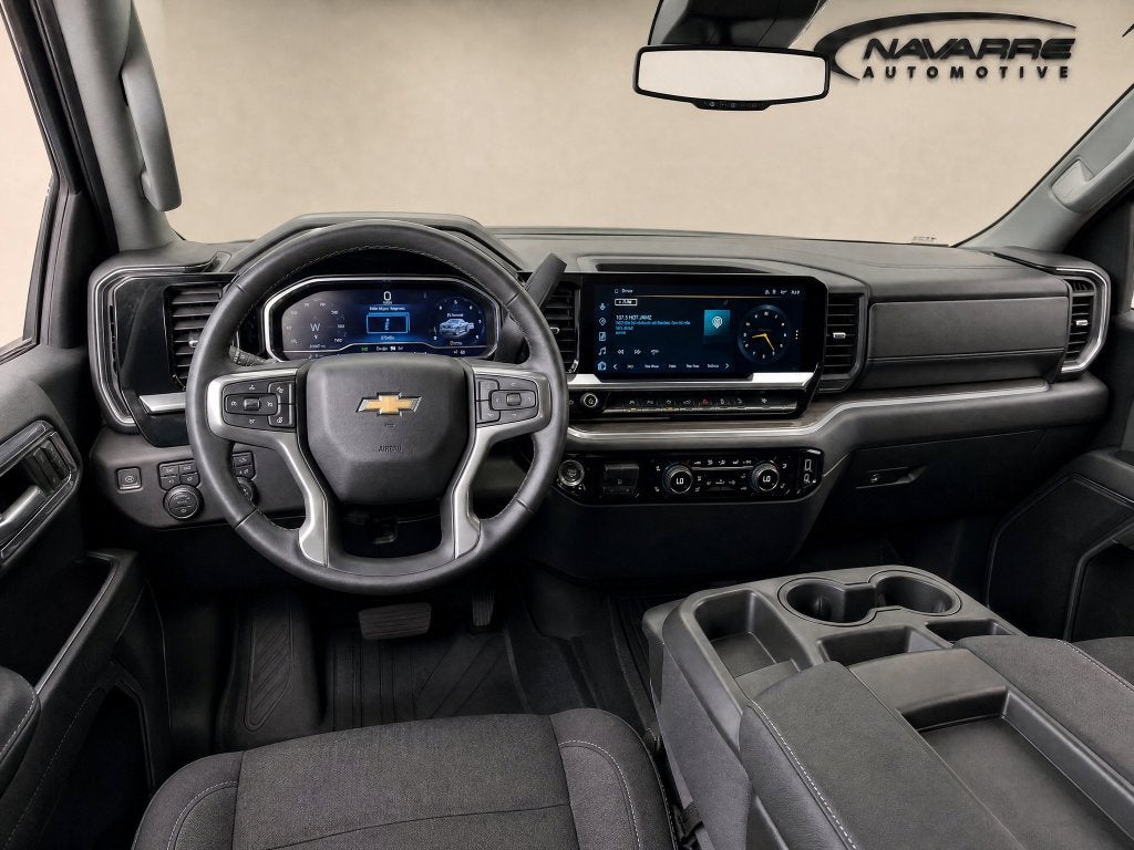 2024 Chevrolet Silverado 1500 4WD Crew Cab Short Bed LT