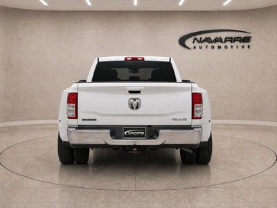 2020 RAM 3500 Big Horn Crew Cab 4x4 8' Box