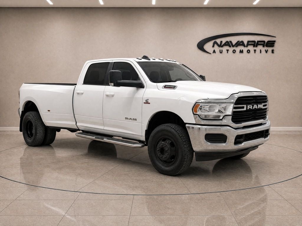 2020 RAM 3500 Big Horn Crew Cab 4x4 8' Box
