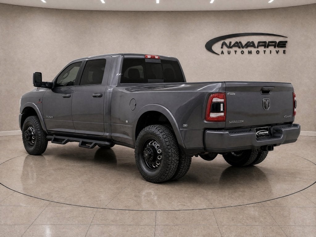 2021 RAM 3500 Laramie Crew Cab 4x4 8' Box