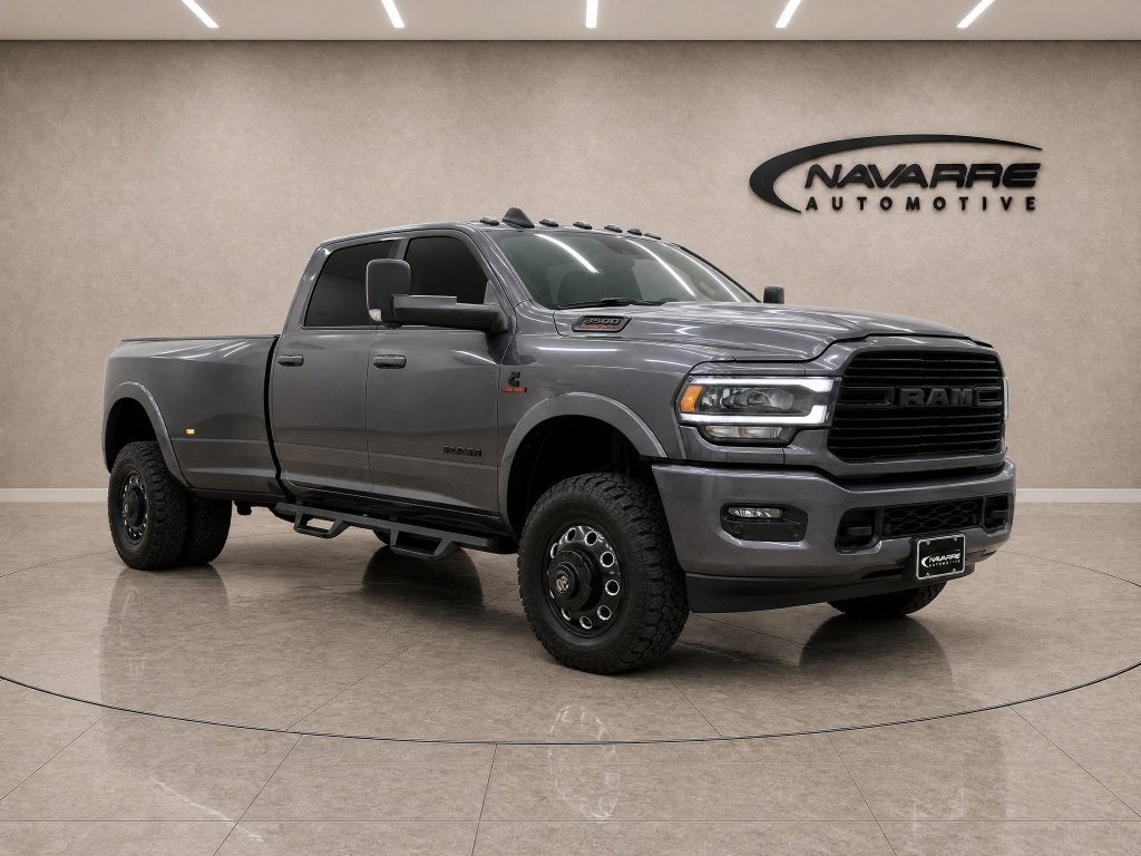 2021 RAM 3500 Laramie Crew Cab 4x4 8' Box