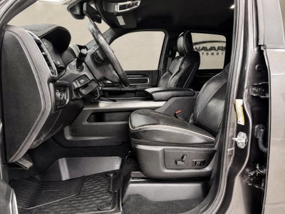 2021 RAM 3500 Laramie Crew Cab 4x4 8' Box