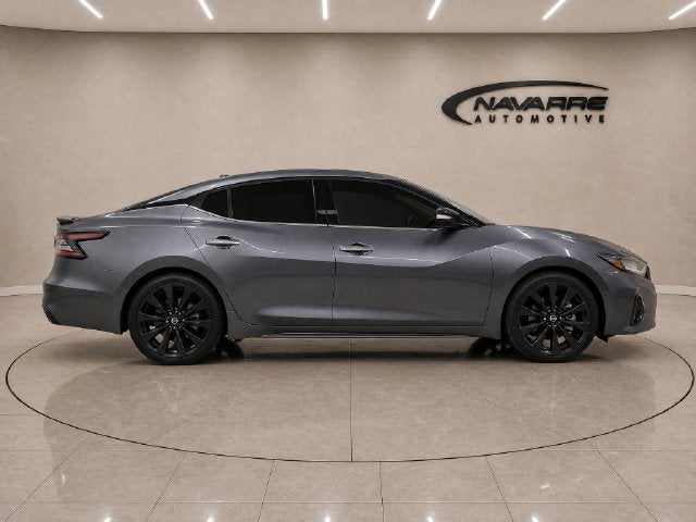 2023 Nissan Maxima SR