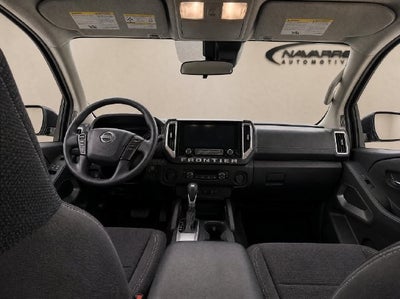 2025 Nissan Frontier SV