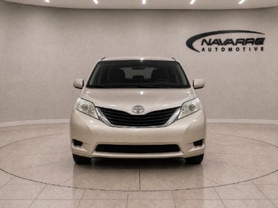 2011 Toyota Sienna LE