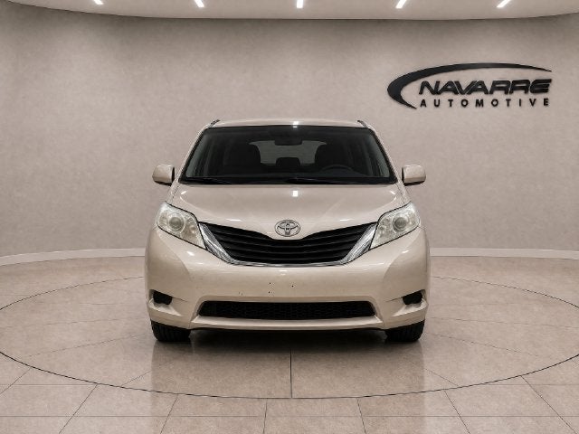 2011 Toyota Sienna LE