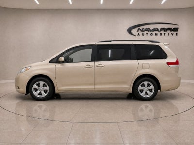 2011 Toyota Sienna LE