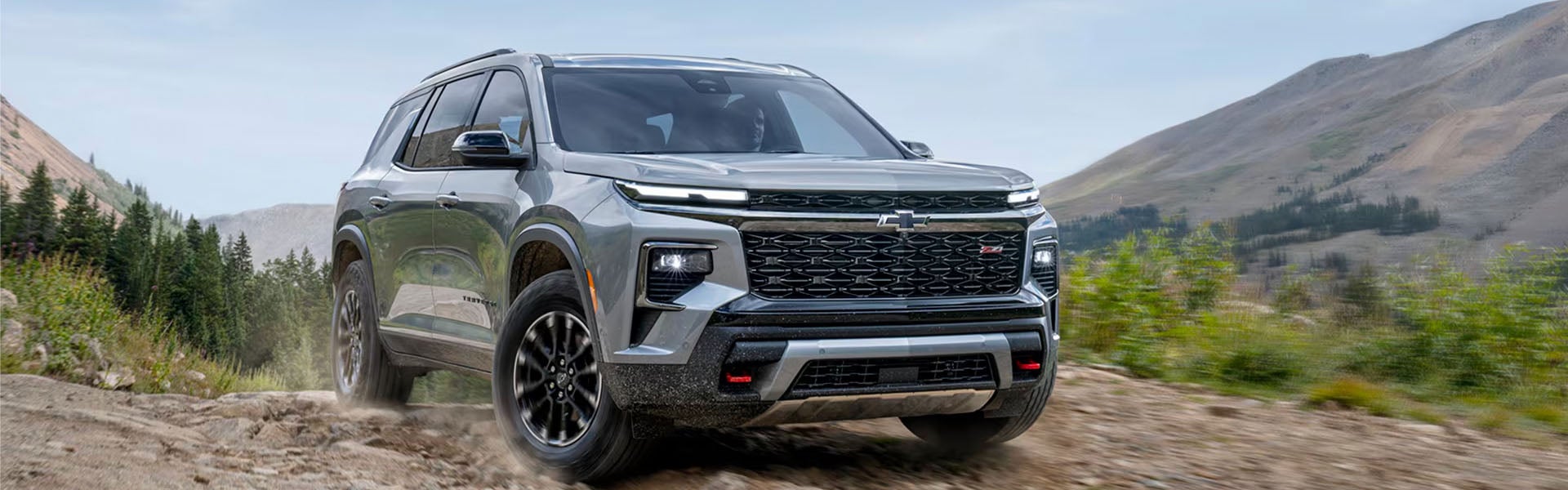 2026 Chevrolet Traverse with Hills in Background