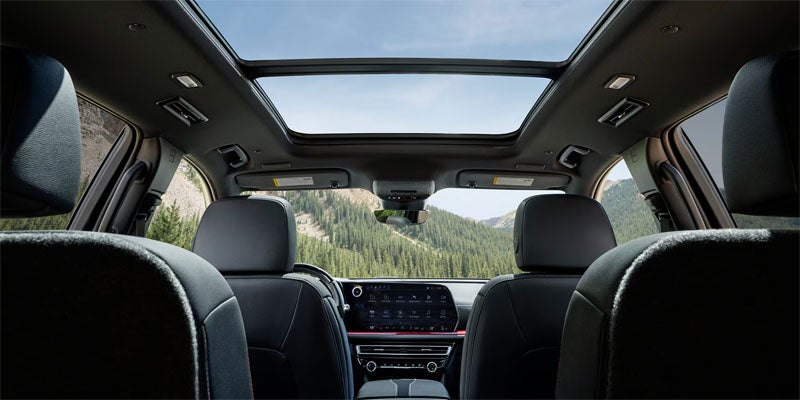 2026 Chevrolet Traverse Space and Interior Seats